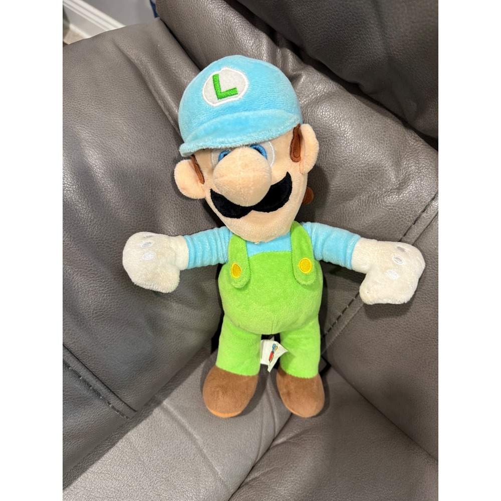 Nintendo‎ Super Mario Bros Ice Luigi Plush 13 Inch Stuffed Toy Blue Green Power